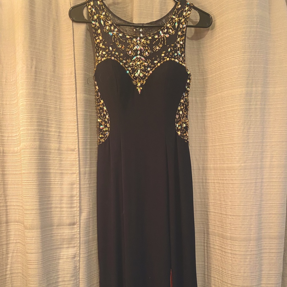 Betsy & Adam navy blue prom dress, size 2